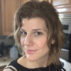 Meet your Posher, Carina